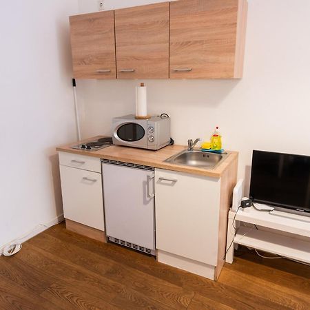 Vienna City Apartments - Metro 1160 וינה מראה חיצוני תמונה