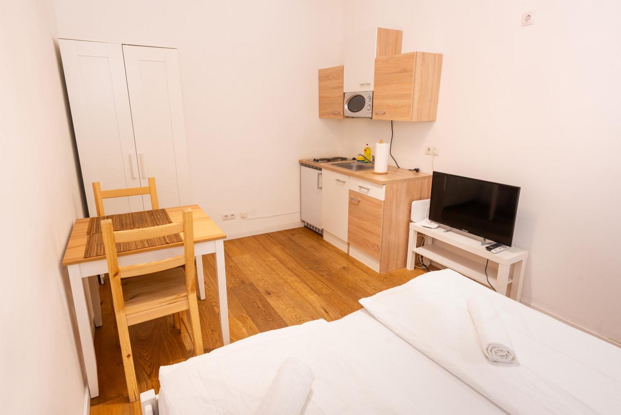 Vienna City Apartments - Metro 1160 וינה מראה חיצוני תמונה