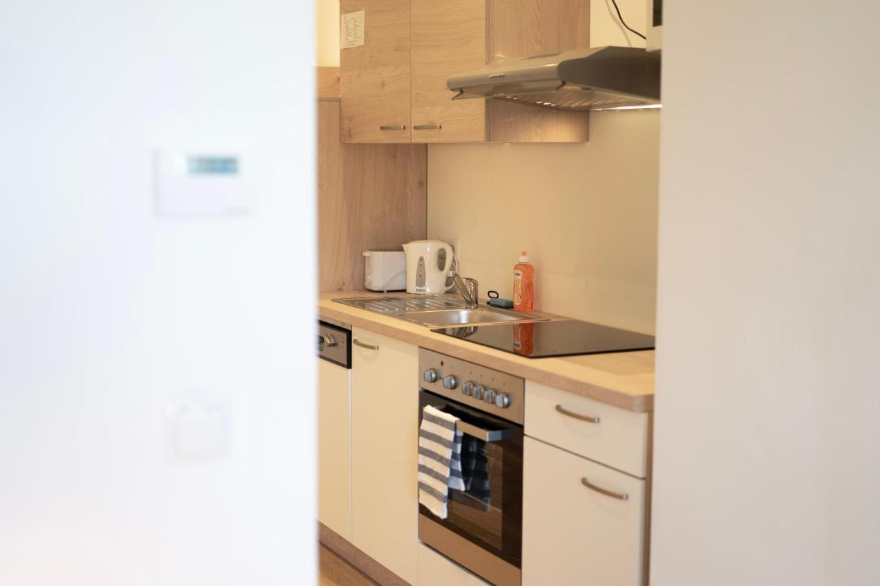 Vienna City Apartments - Metro 1160 וינה מראה חיצוני תמונה
